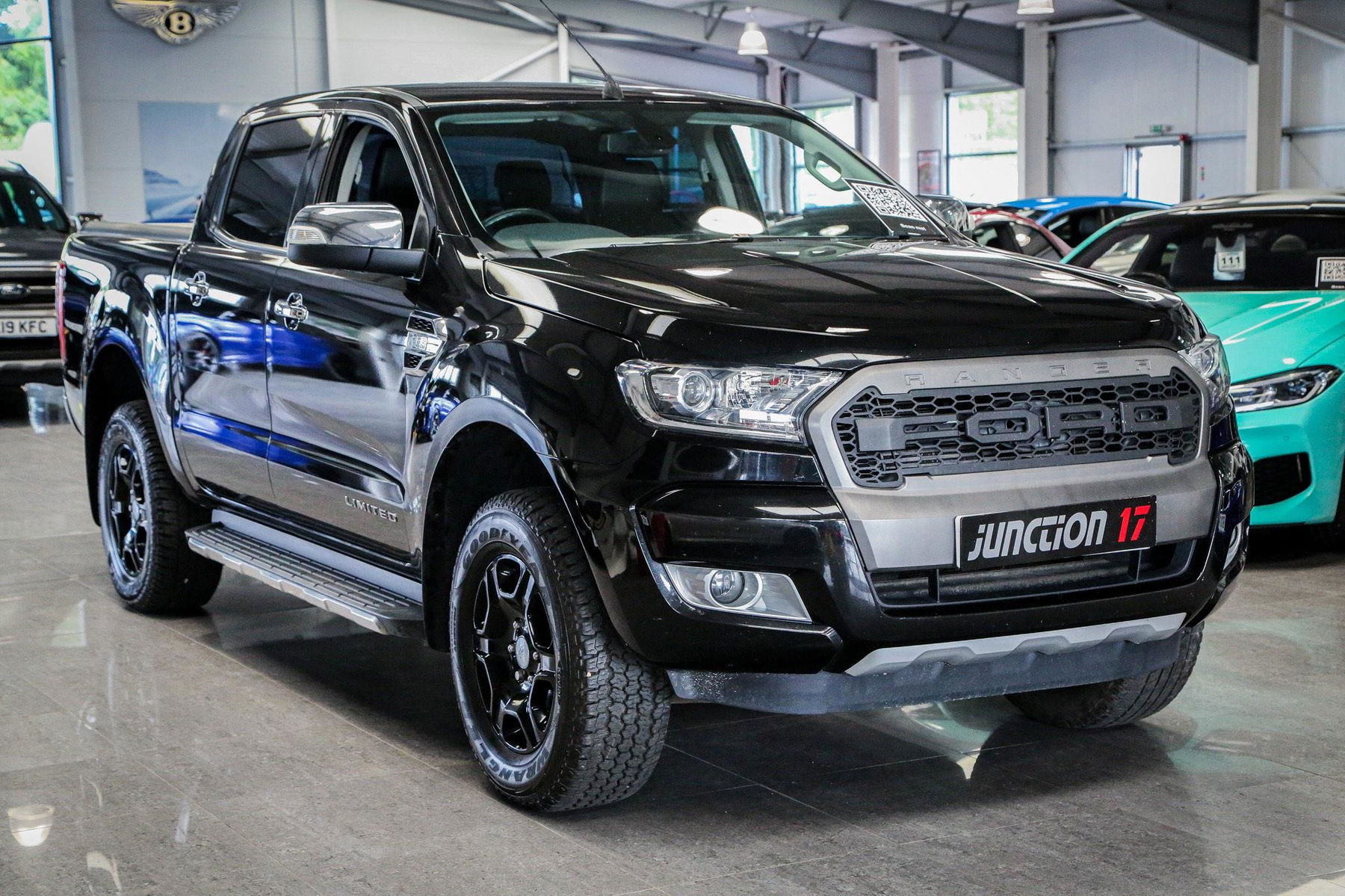 Detailed Walk & Talk Review of 2015 Ford Ranger Wildtrak 3.2 Auto