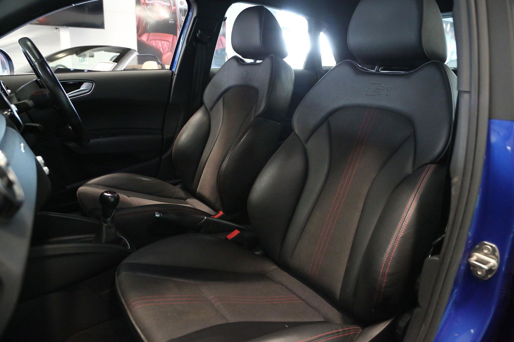 Audi s1 outlet seats