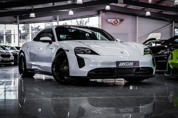 Porsche Taycan Peterborough