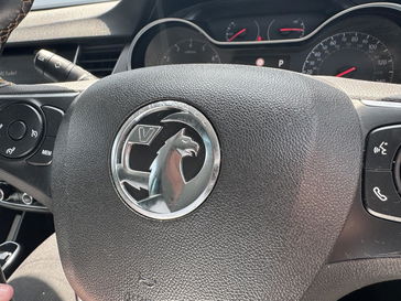 Vauxhall Crossland X