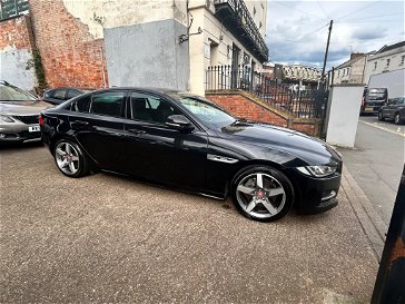 Jaguar Xe