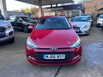 Hyundai I20