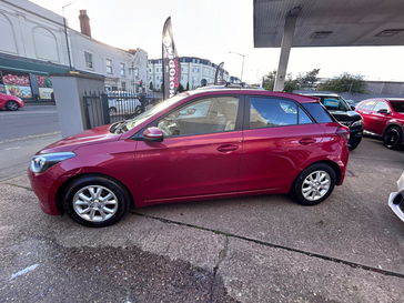 Hyundai I20