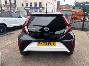 Toyota Aygo x