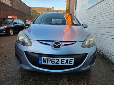 Mazda Mazda2