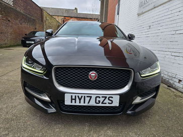 Jaguar Xe